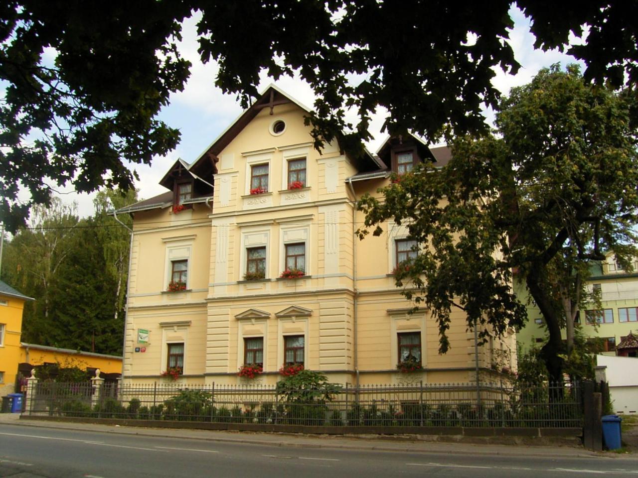 Apartmany Jasmin Liberec Exterior foto